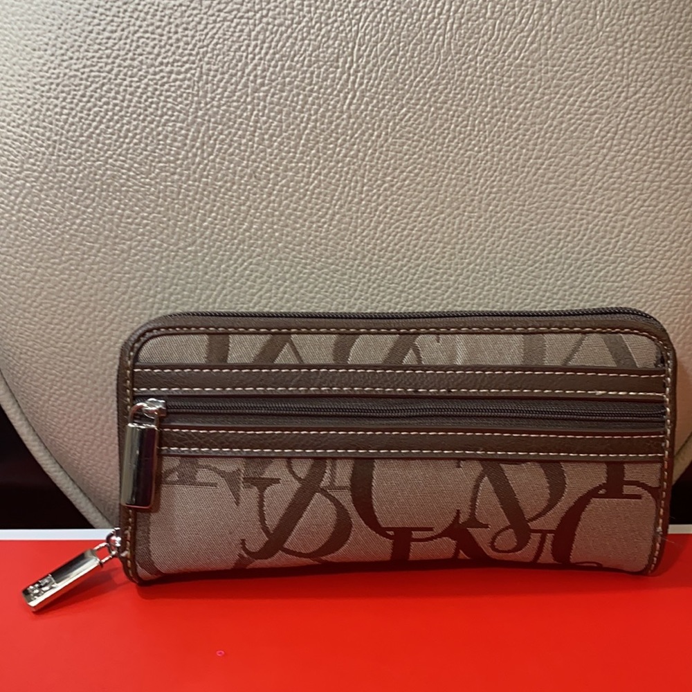 New York & Co Wallet new.